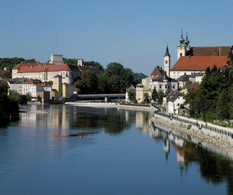 Hotel-Restaurant Minichmayr Steyr Exterior photo