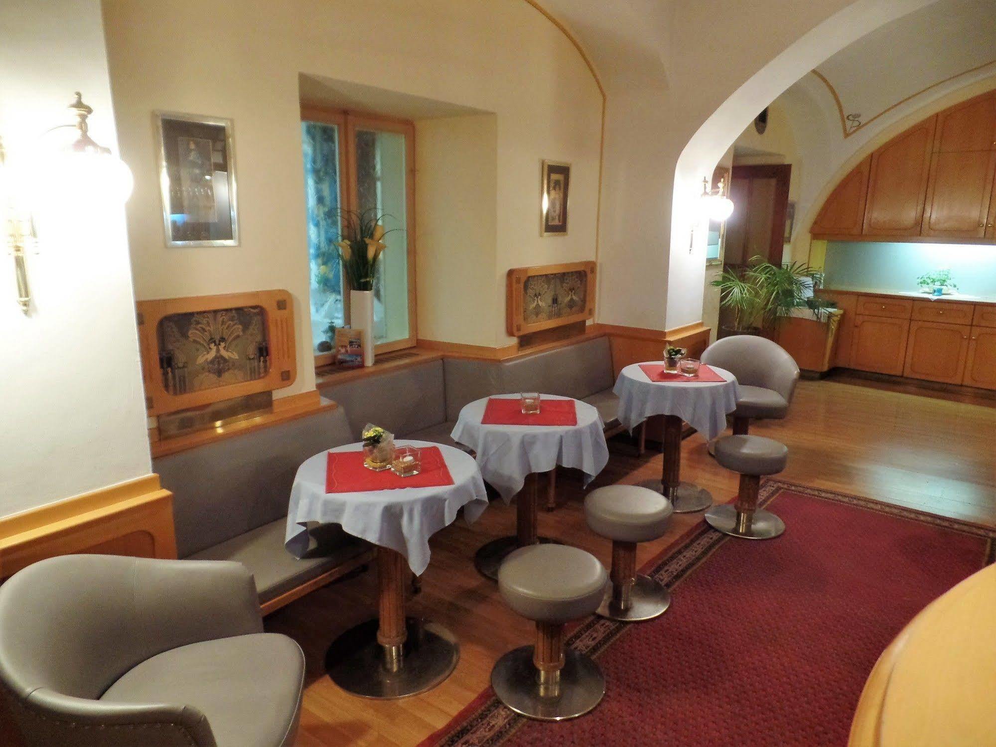 Hotel-Restaurant Minichmayr Steyr Exterior photo